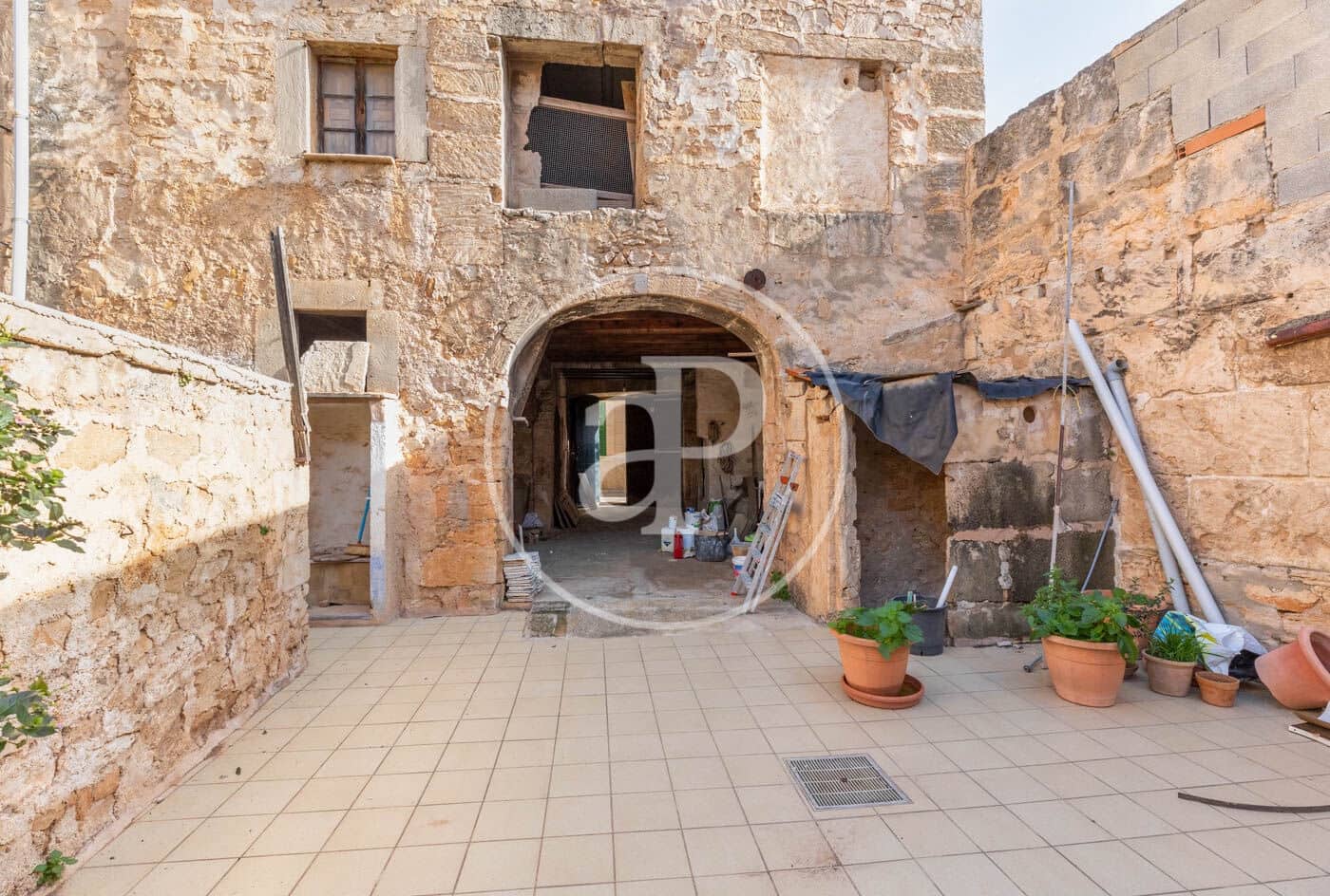 Villa til salgs i Santanyi - € 1 500 000 (Ref: 8802105)