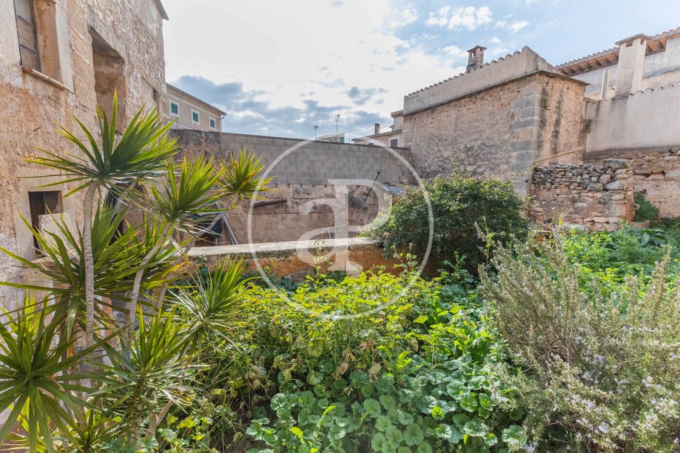 Villa til salgs i Santanyi - € 1 500 000 (Ref: 8802105)