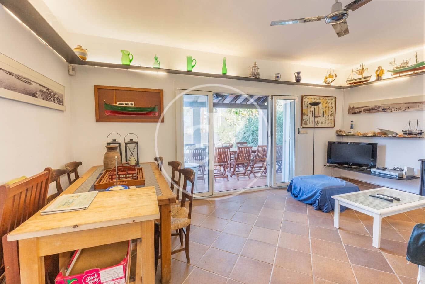 5 bedroom Villa for sale in Portocolom with pool - € 1,950,000 (Ref: 8802106)