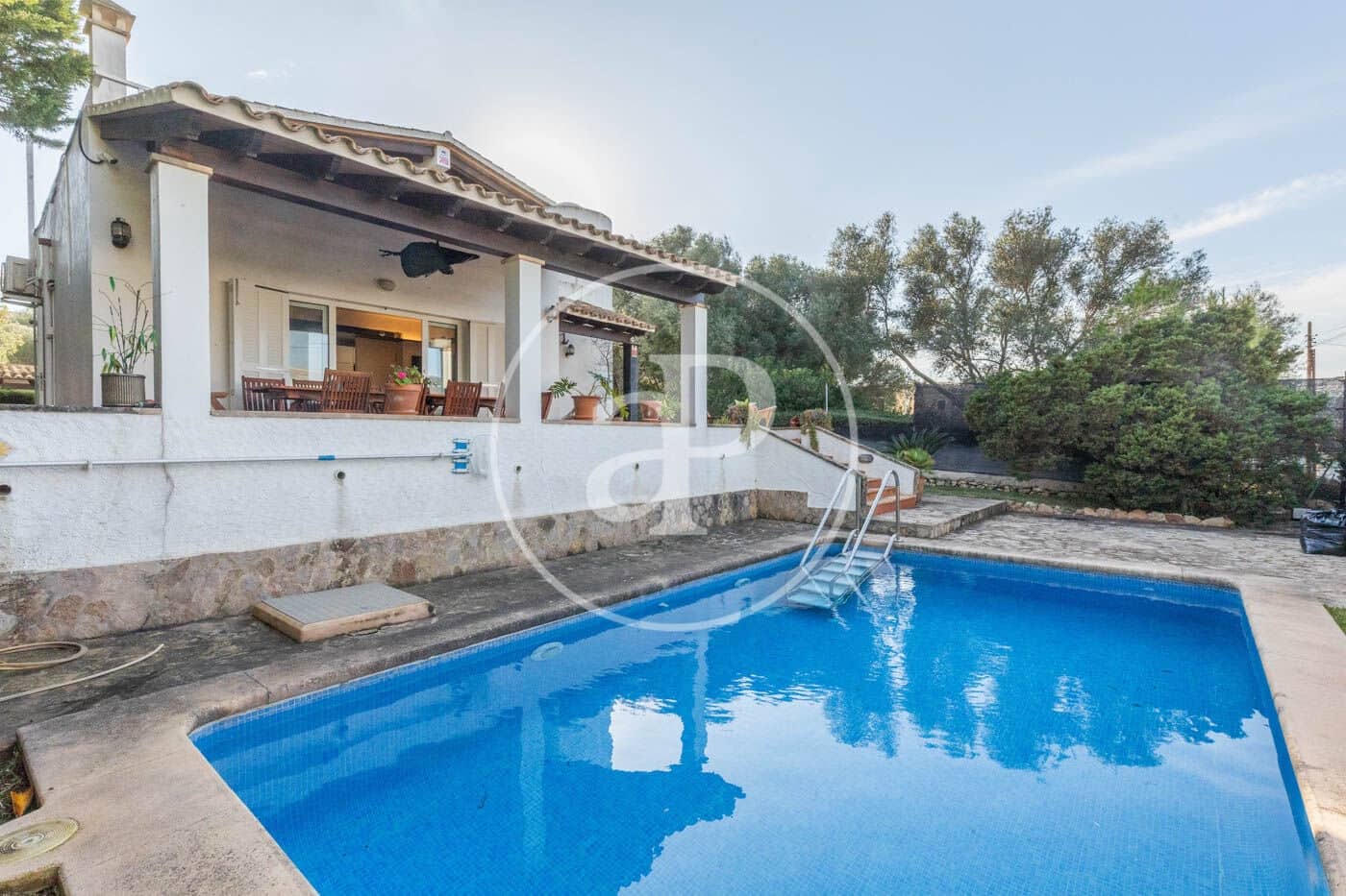 5 bedroom Villa for sale in Portocolom with pool - € 1,950,000 (Ref: 8802106)