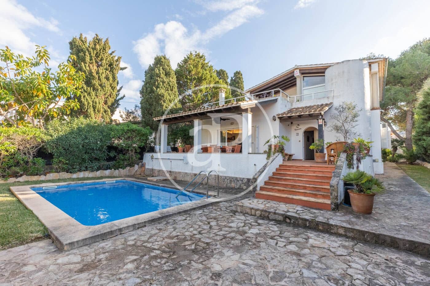 5 bedroom Villa for sale in Portocolom with pool - € 1,950,000 (Ref: 8802106)