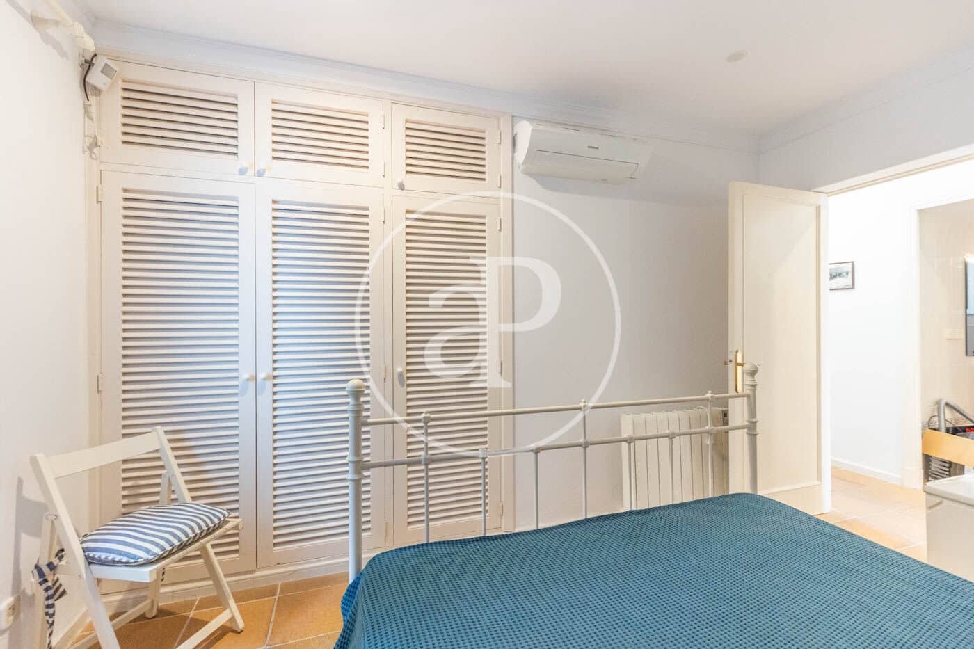 5 bedroom Villa for sale in Portocolom with pool - € 1,950,000 (Ref: 8802106)