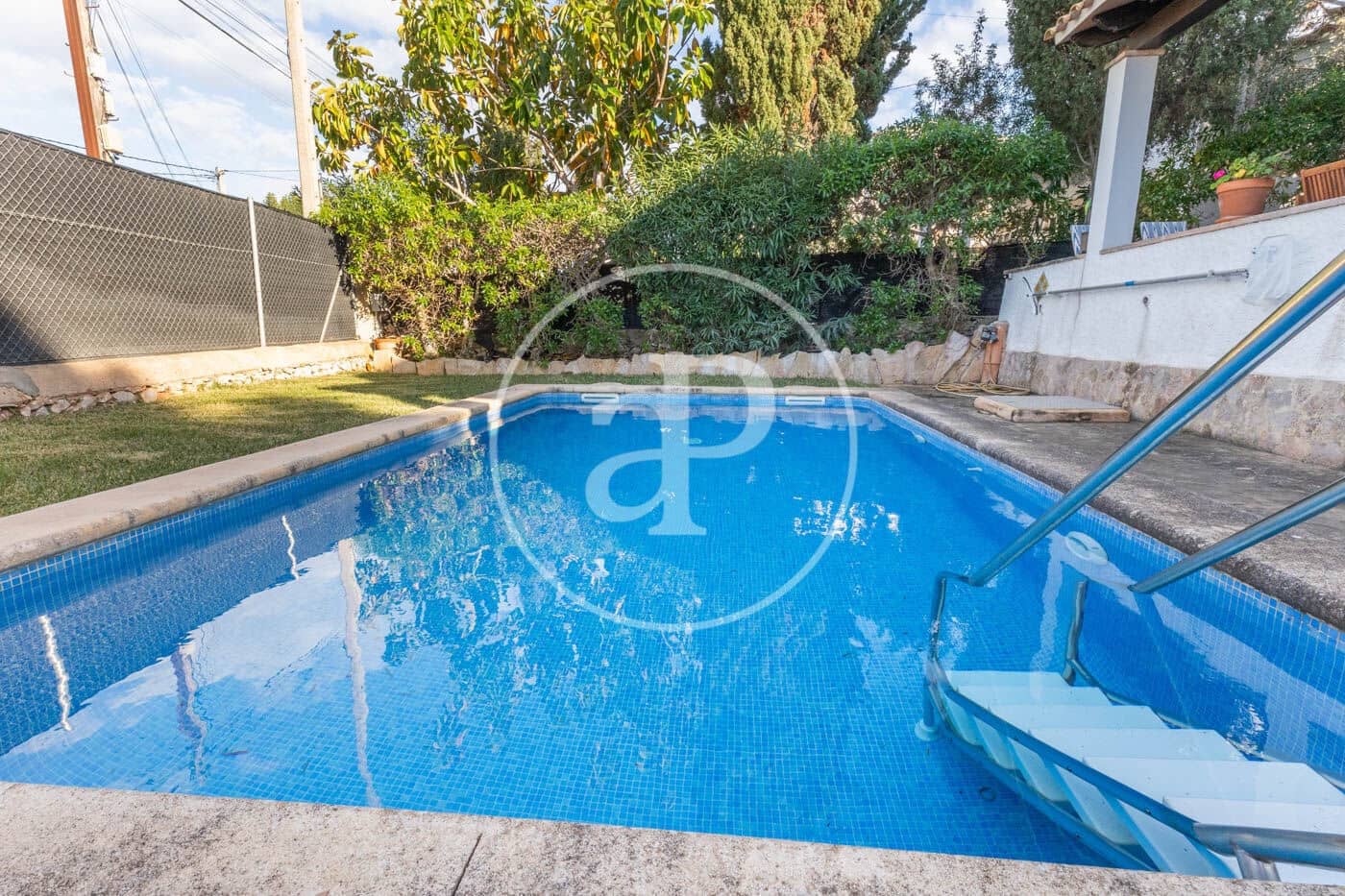 5 bedroom Villa for sale in Portocolom with pool - € 1,950,000 (Ref: 8802106)