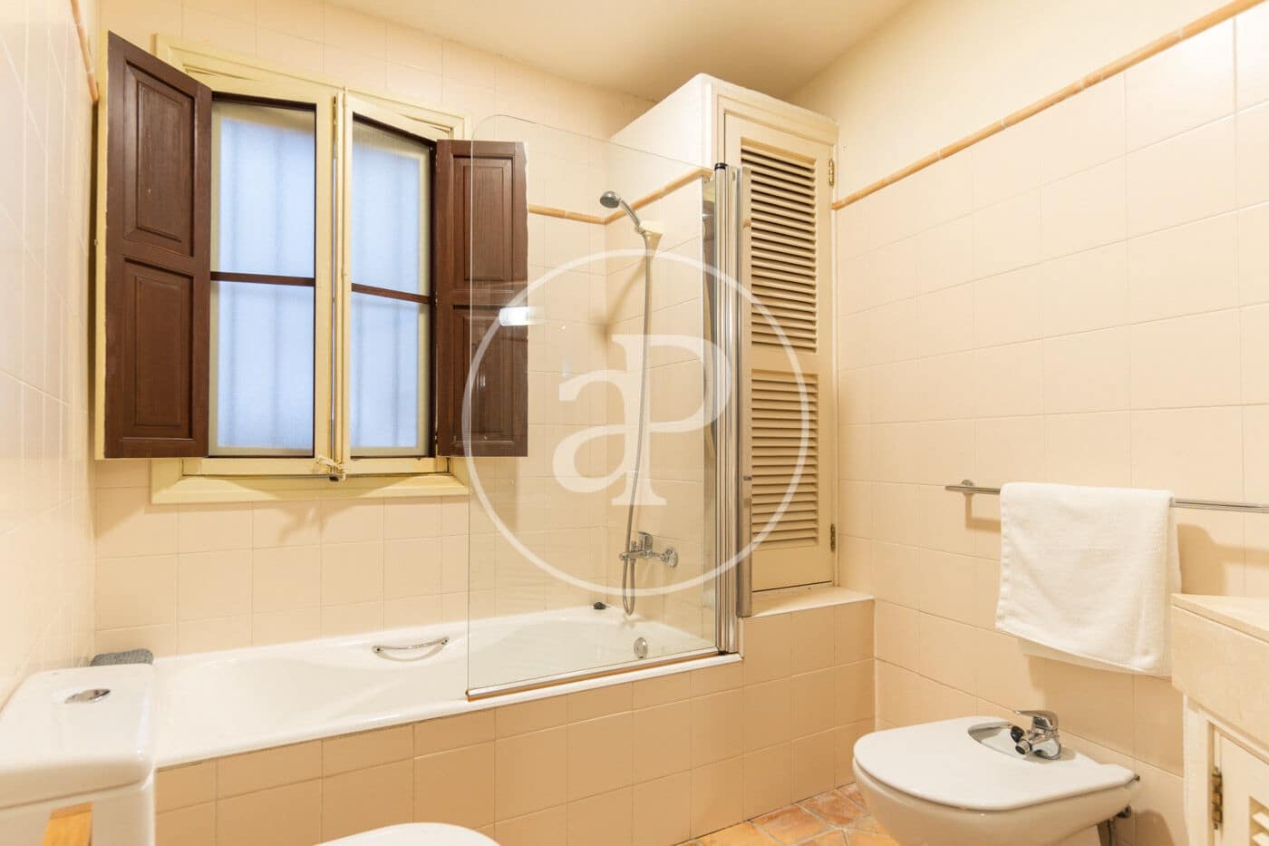 2 bedroom Apartment for rent in Palma de Mallorca - € 2,400 (Ref: 8802107)