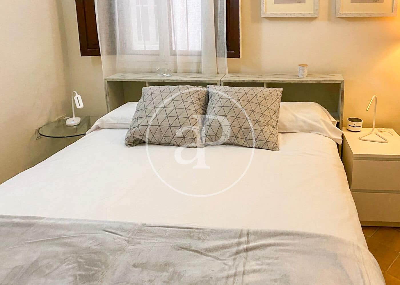 2 bedroom Apartment for rent in Palma de Mallorca - € 2,400 (Ref: 8802107)