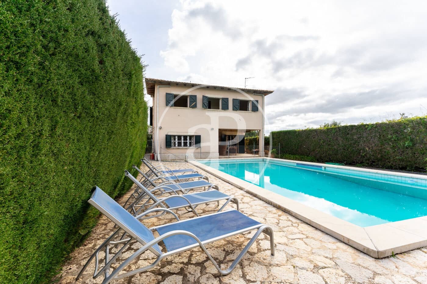 4 soveværelse Villa til salg i Lloseta med swimmingpool - € 780.000 (Ref: 8822400)