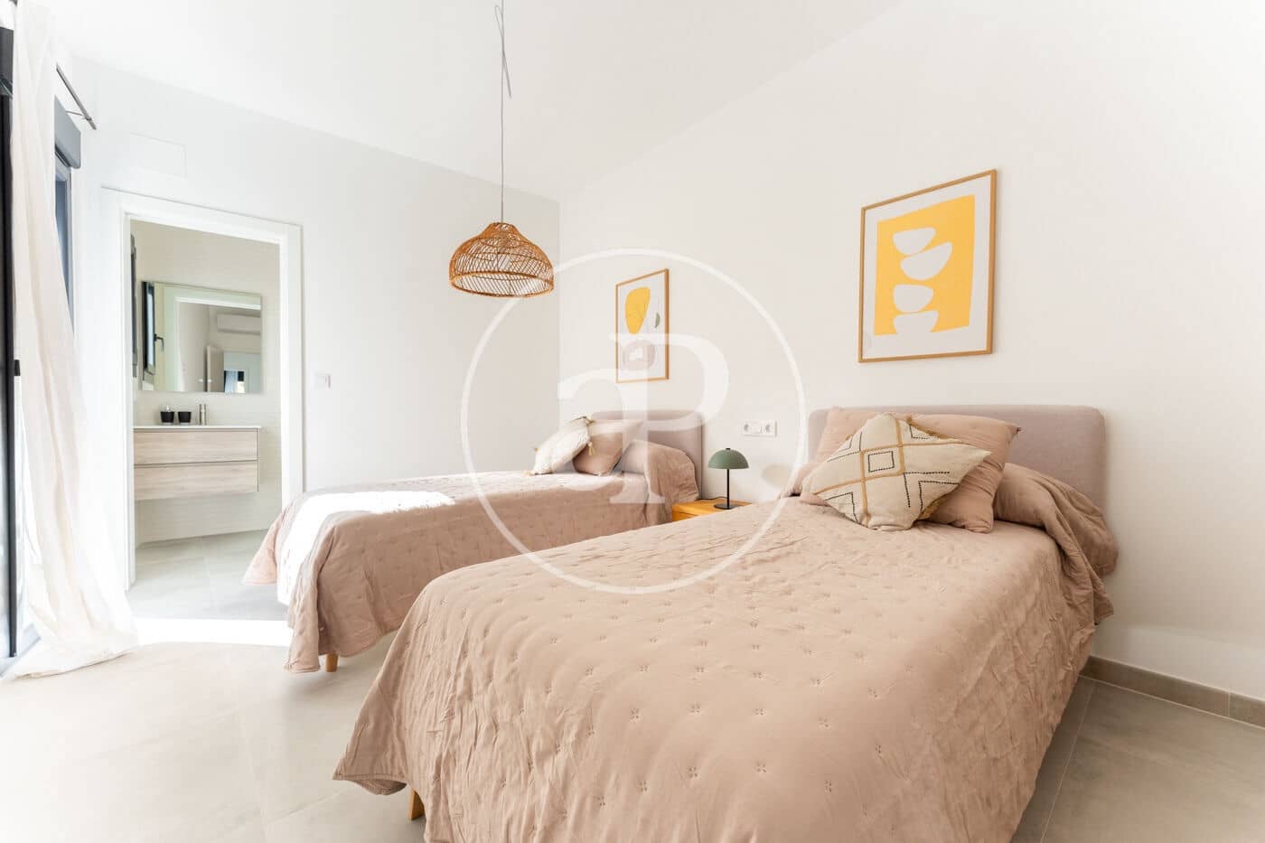 Villa/Maison de 3 chambres à louer à Calas de Mallorca - 3 500 € (Ref: 8825076)