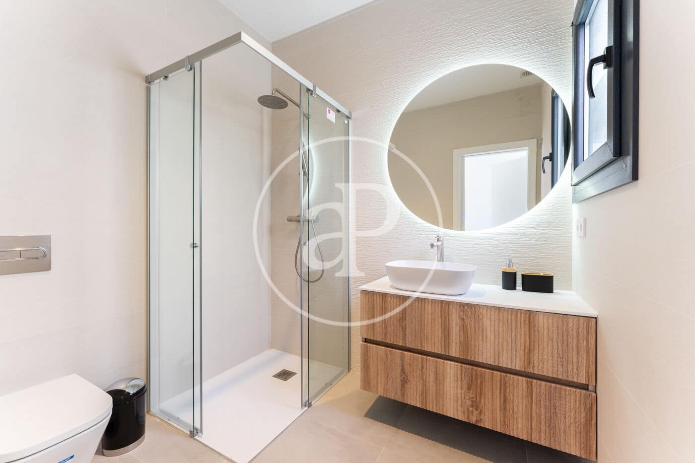 Villa/Maison de 3 chambres à louer à Calas de Mallorca - 3 500 € (Ref: 8825076)