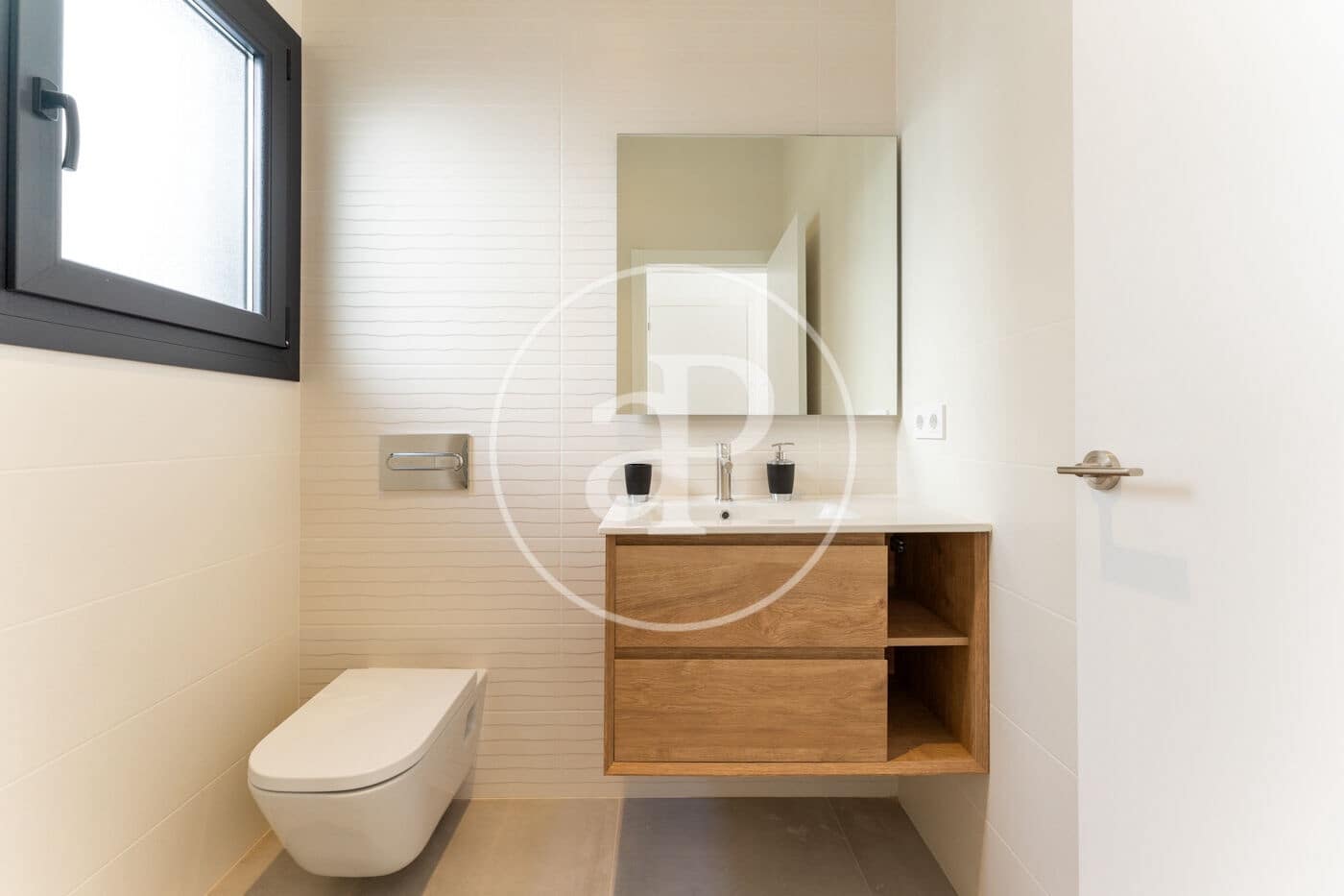 Villa/Maison de 3 chambres à louer à Calas de Mallorca - 3 500 € (Ref: 8825076)