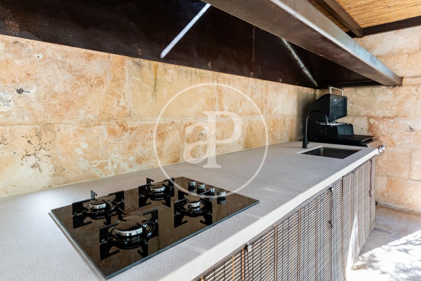 4 soveværelse Villa til salg i Porreres med swimmingpool - € 3.150.000 (Ref: 8841171)