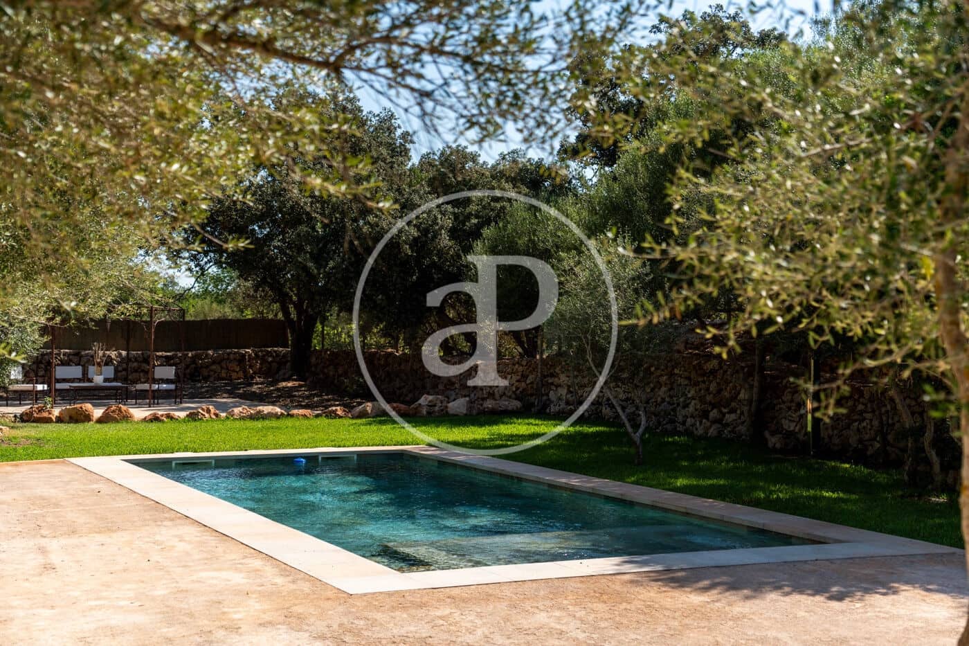 4 soveværelse Villa til salg i Porreres med swimmingpool - € 3.150.000 (Ref: 8841171)