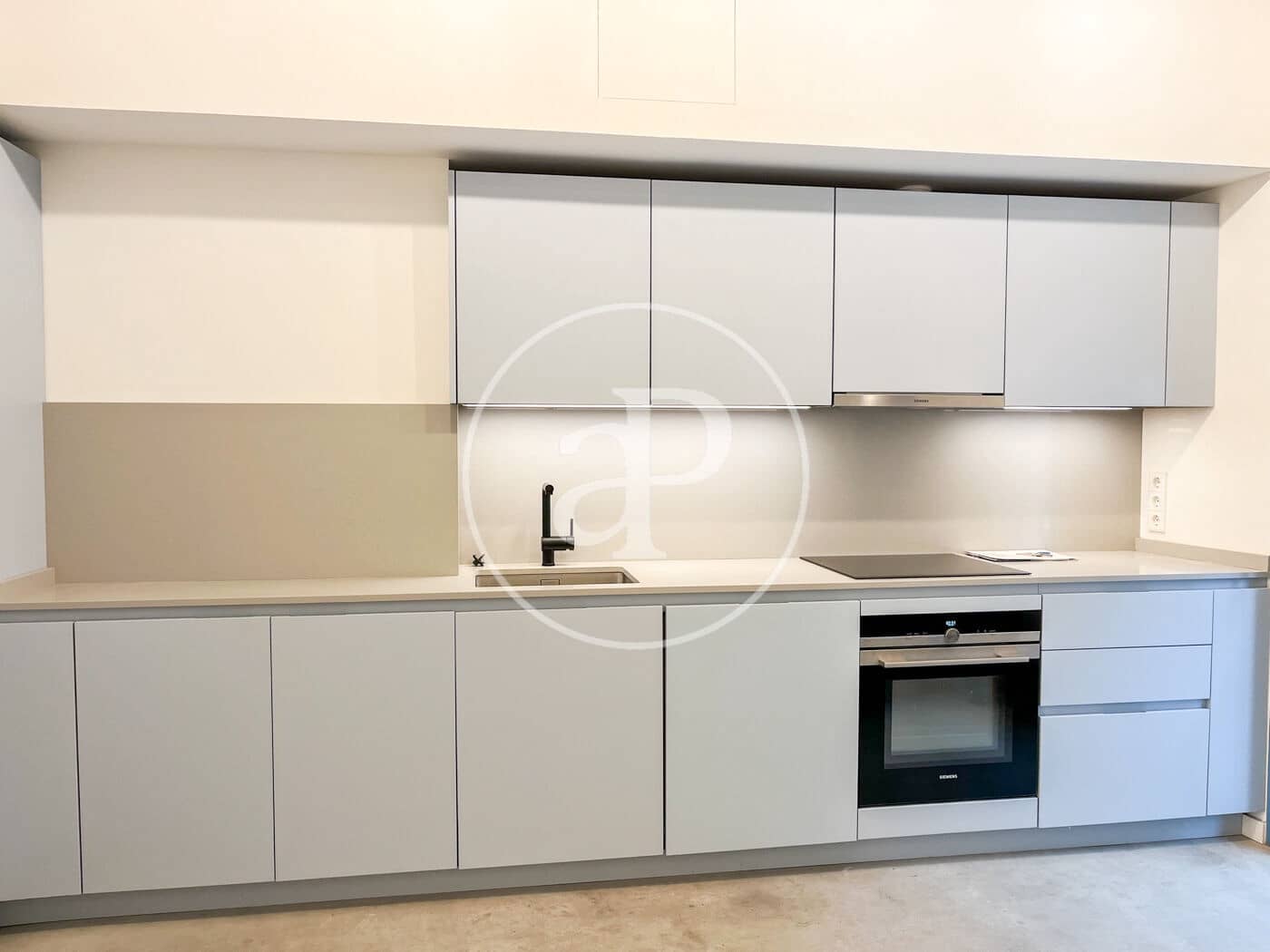 2 sovrum Lägenhet att hyra i Palma de Mallorca med pool - 2 000 € (Ref: 8862710)