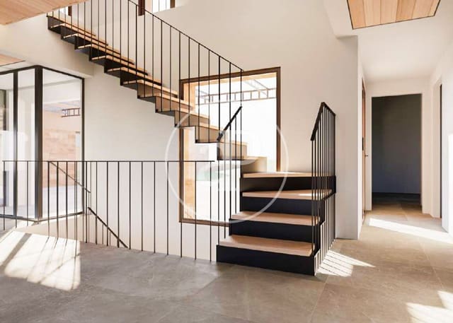 Villa te koop in Selva met zwembad - € 5.500.000 (Ref: 8868140)