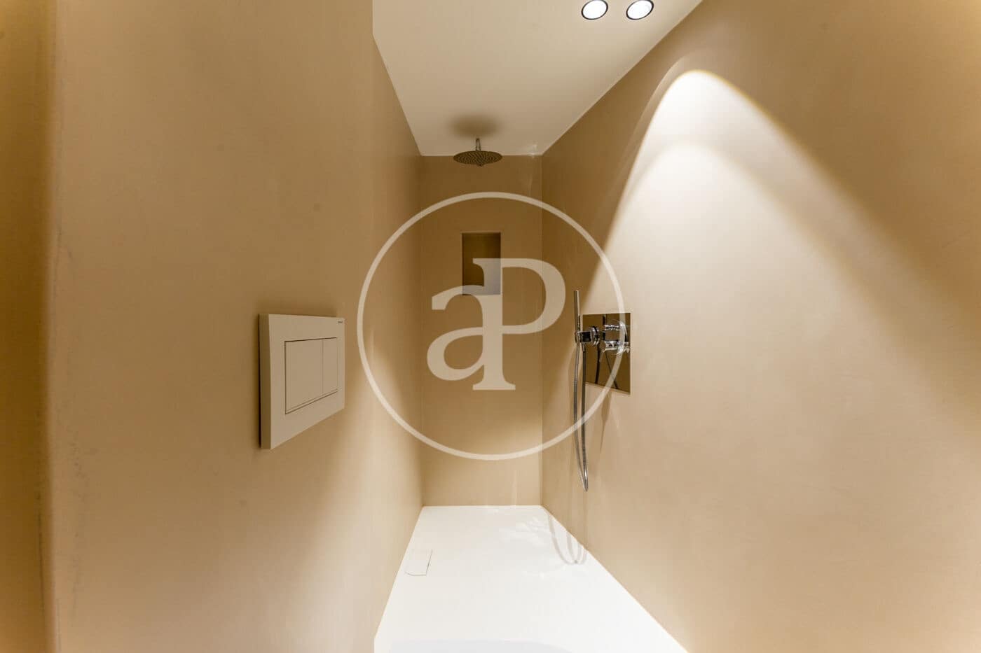3 bedroom Apartment for rent in Porreres - € 2,600 (Ref: 8881911)