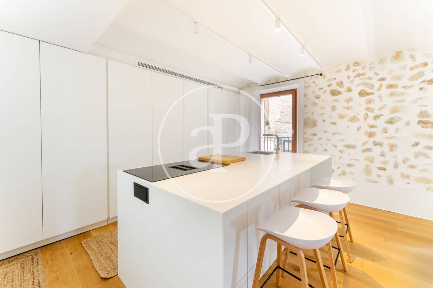 3 bedroom Apartment for rent in Porreres - € 2,600 (Ref: 8881911)
