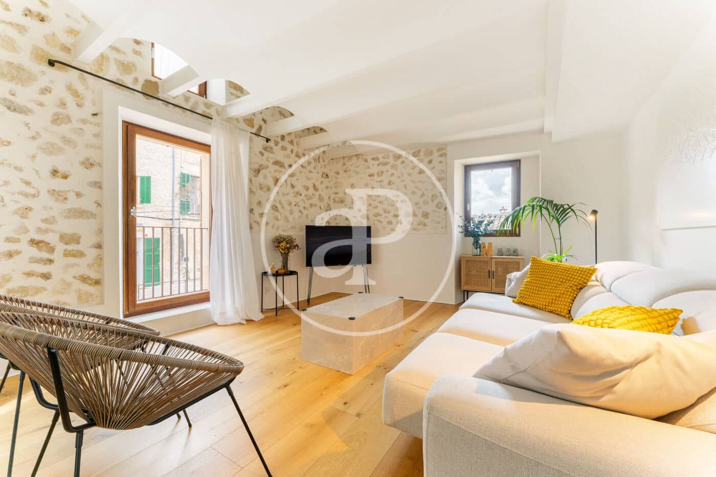 3 bedroom Apartment for rent in Porreres - € 2,600 (Ref: 8881911)