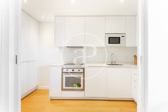 1 sovrum Lägenhet att hyra i El Terreno, Palma de Mallorca - 1 650 € (Ref: 8888364)