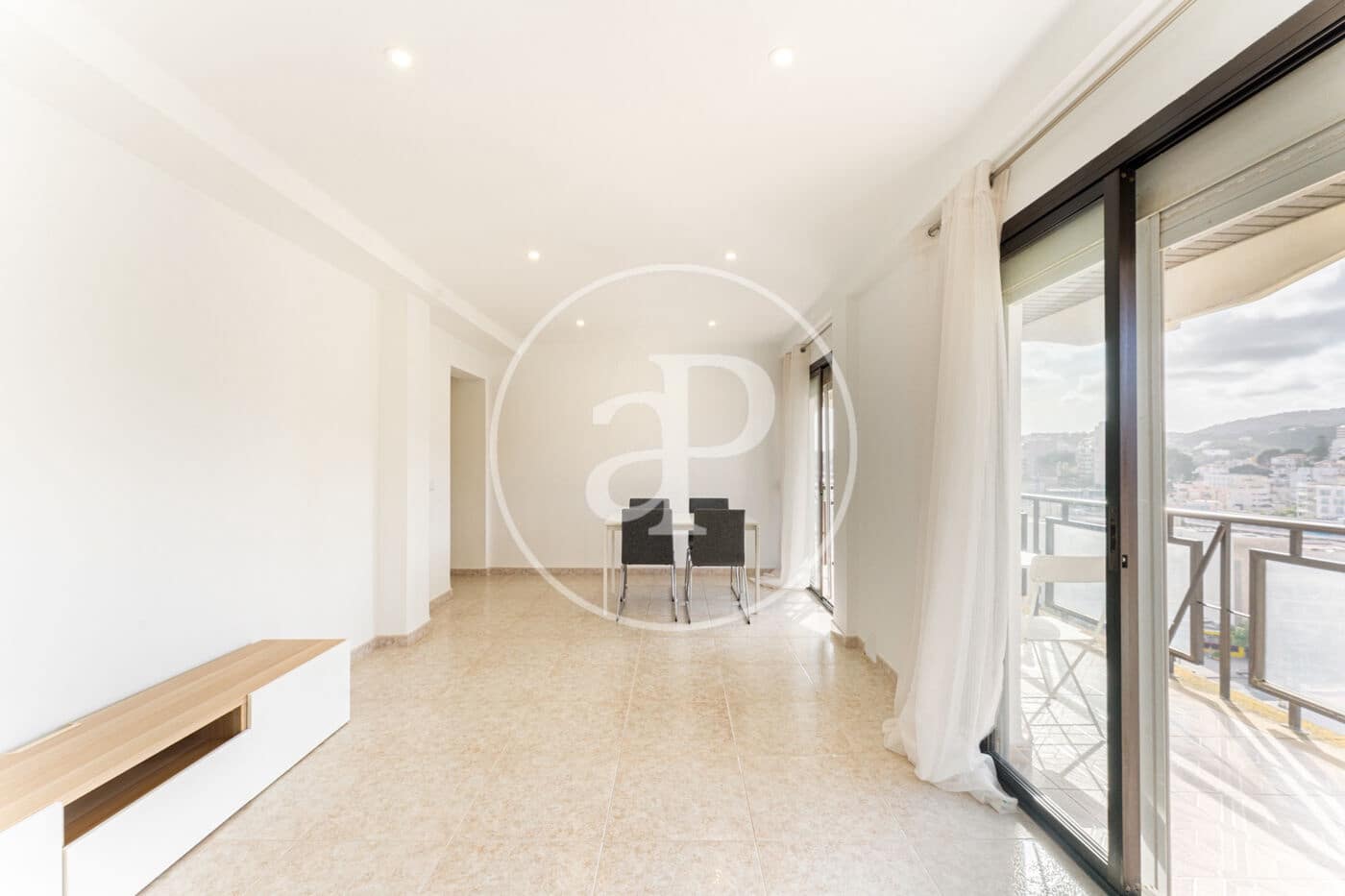 Appartement de 1 chambre à louer à Cala Mayor - 1 800 € (Ref: 8896829)