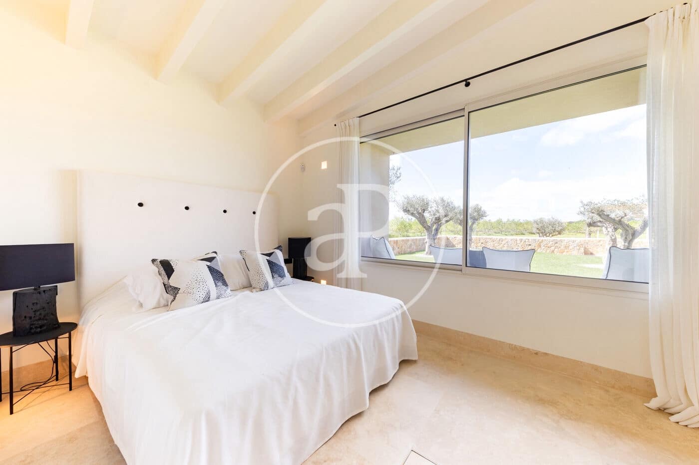 1 chambre Villa/Maison à vendre à Pina avec piscine - 17 500 000 € (Ref: 8915589)