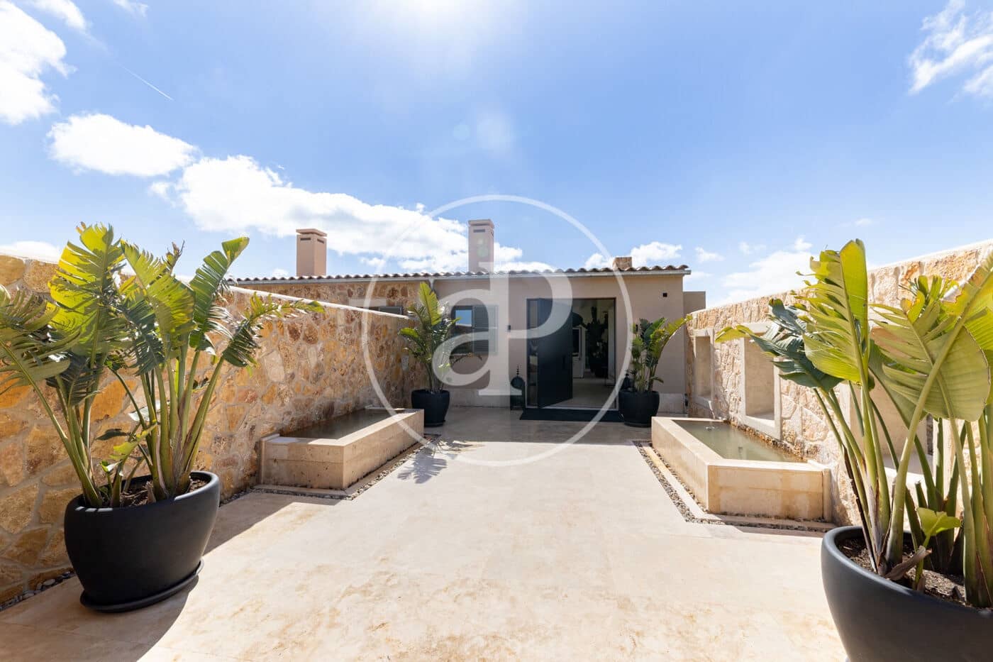 1 chambre Villa/Maison à vendre à Pina avec piscine - 17 500 000 € (Ref: 8915589)