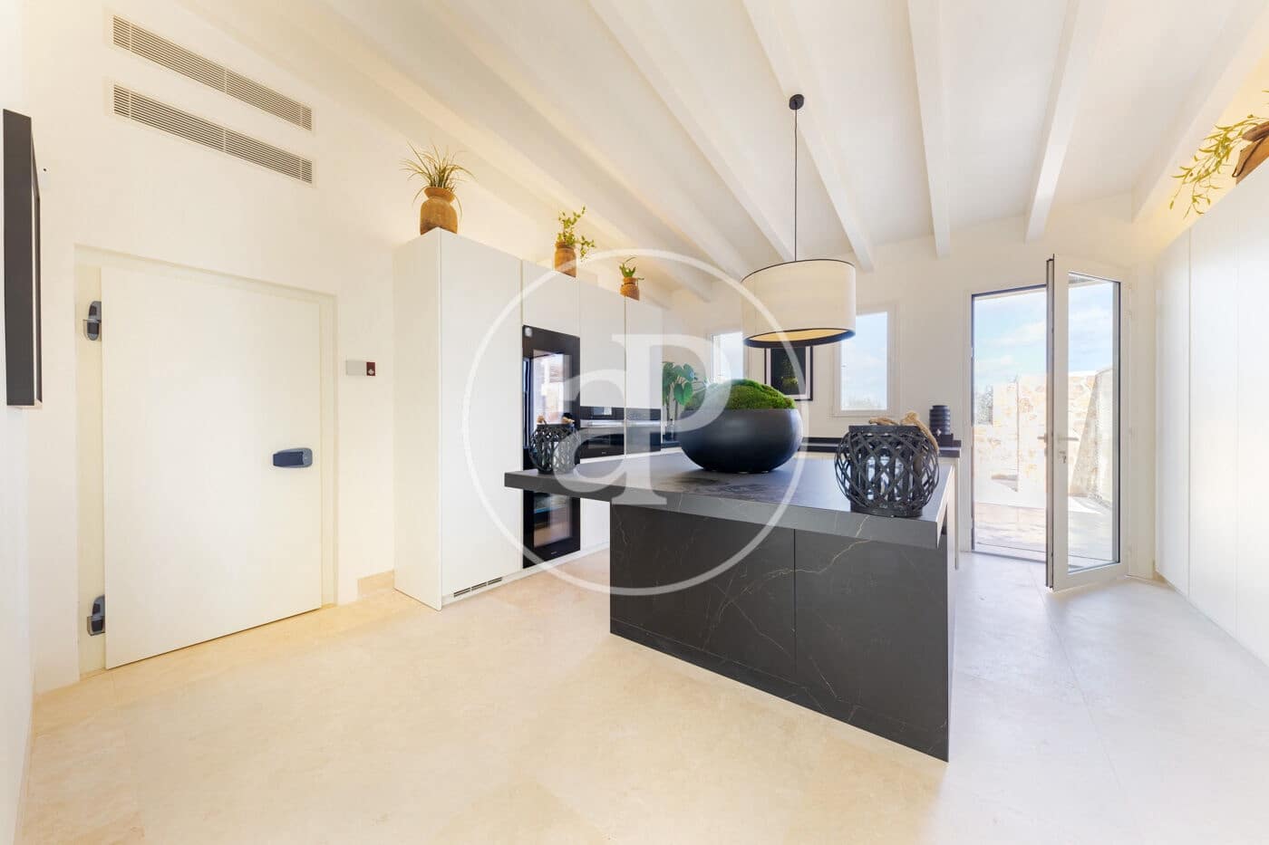 1 chambre Villa/Maison à vendre à Pina avec piscine - 17 500 000 € (Ref: 8915589)