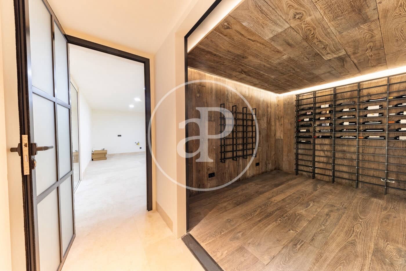 1 chambre Villa/Maison à vendre à Pina avec piscine - 17 500 000 € (Ref: 8915589)