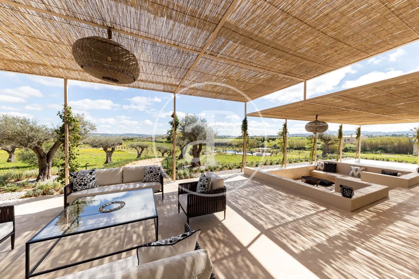 1 chambre Villa/Maison à vendre à Pina avec piscine - 17 500 000 € (Ref: 8915589)