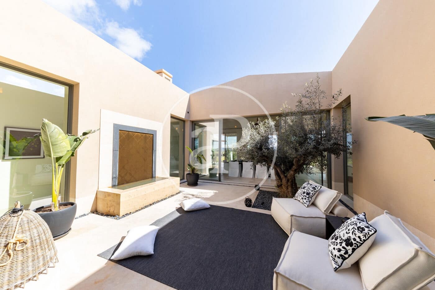 1 chambre Villa/Maison à vendre à Pina avec piscine - 17 500 000 € (Ref: 8915589)