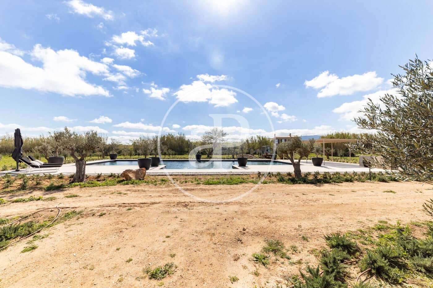 1 chambre Villa/Maison à vendre à Pina avec piscine - 17 500 000 € (Ref: 8915589)