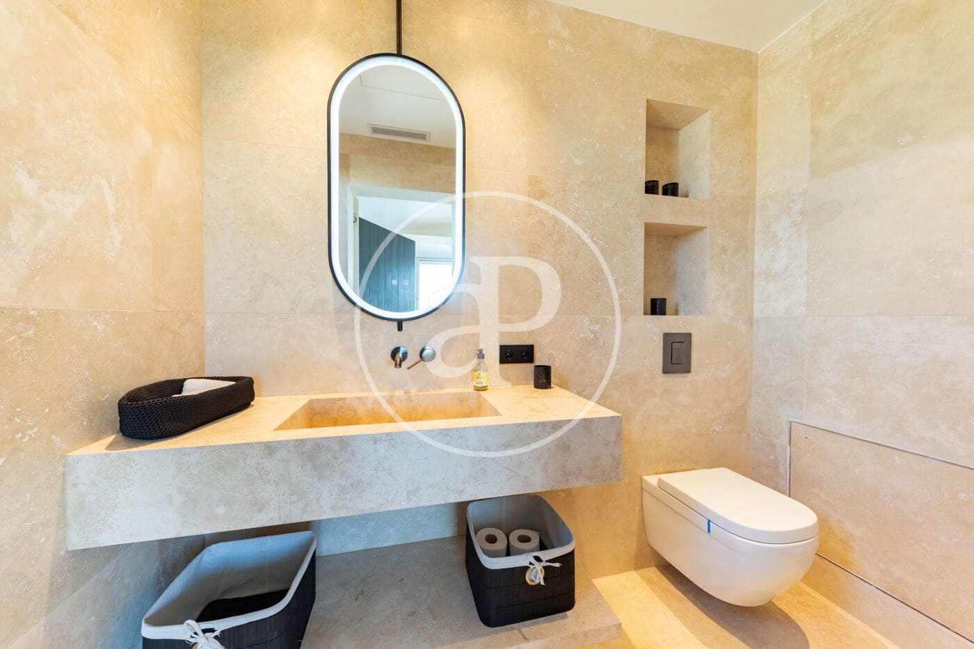 1 chambre Villa/Maison à vendre à Pina avec piscine - 17 500 000 € (Ref: 8915589)