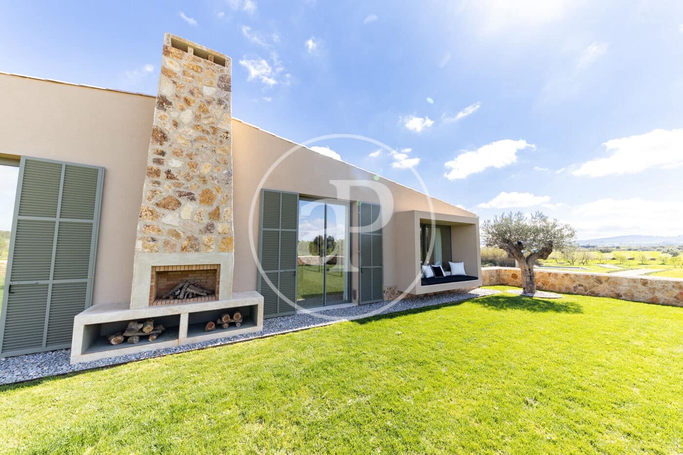 1 chambre Villa/Maison à vendre à Pina avec piscine - 17 500 000 € (Ref: 8915589)