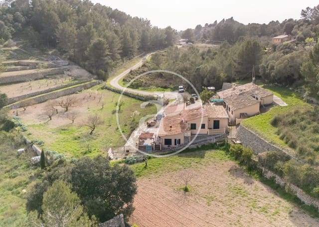 11 soveværelse Villa til salg i Galilea, Puigpunyent - € 900.000 (Ref: 8918280)