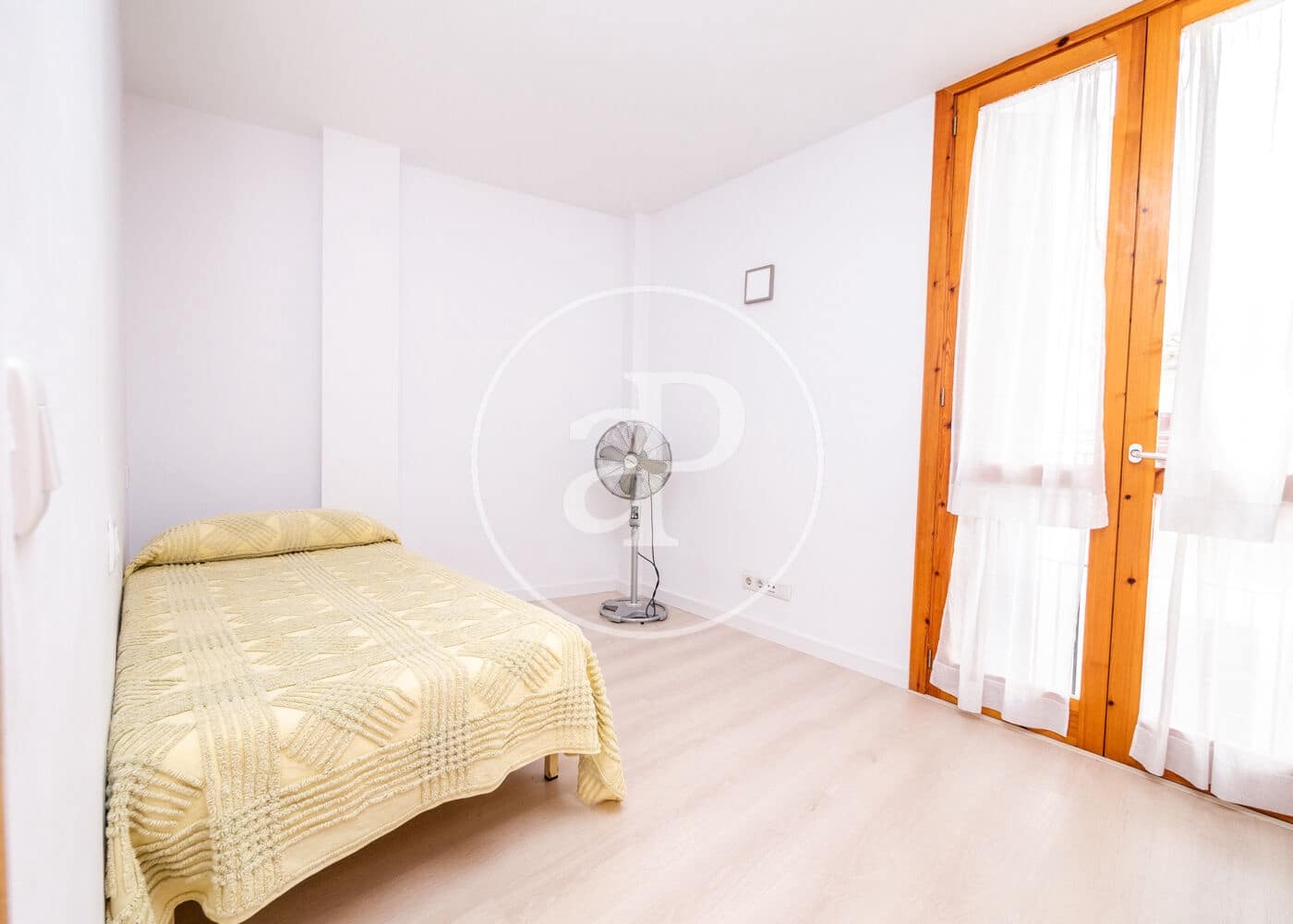 Apartamento de 2 habitaciones en Palma de Mallorca en alquiler - 1.800 € (Ref: 8932443)