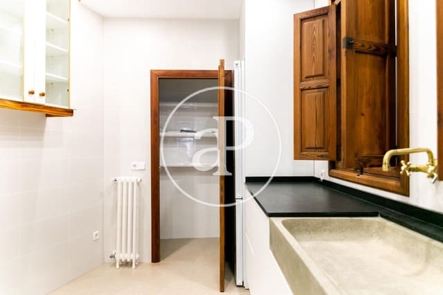 3 soveværelse Lejlighed til leje i Sant Nicolau, Palma de Mallorca - € 2.100 (Ref: 8999790)