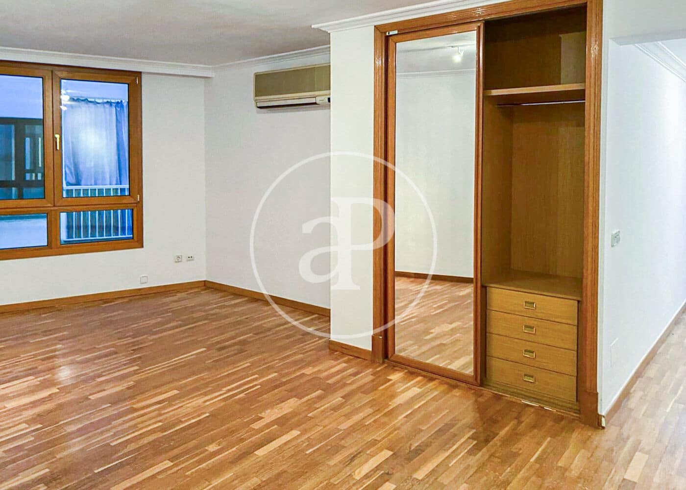 4 sovrum Lägenhet att hyra i Palma de Mallorca med pool garage - 3 150 € (Ref: 8999791)