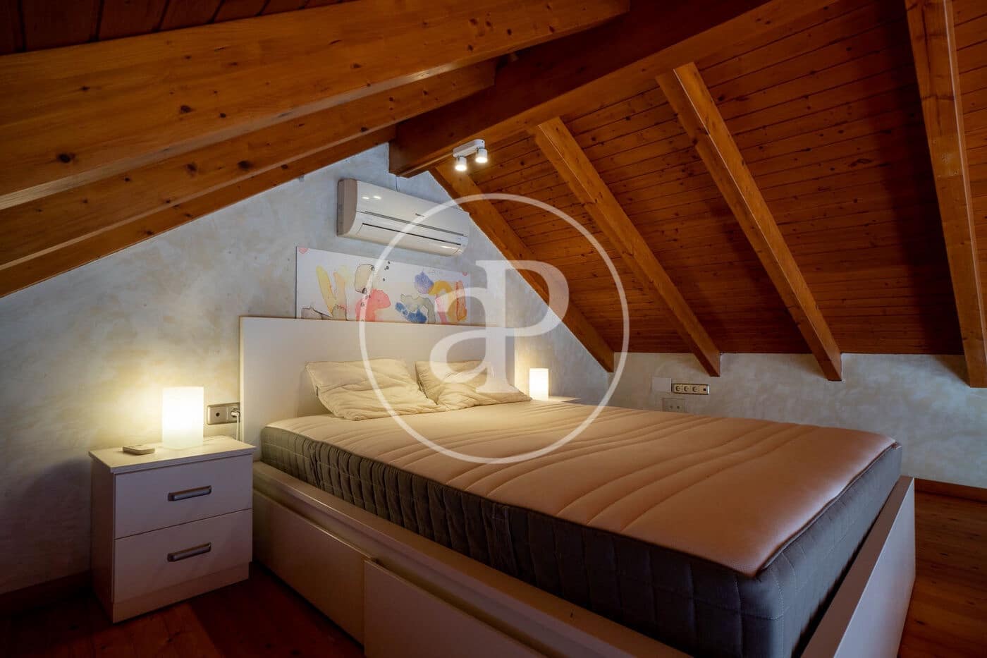 2 slaapkamer Appartement te huur in Palma de Mallorca - € 1.650 (Ref: 8999837)