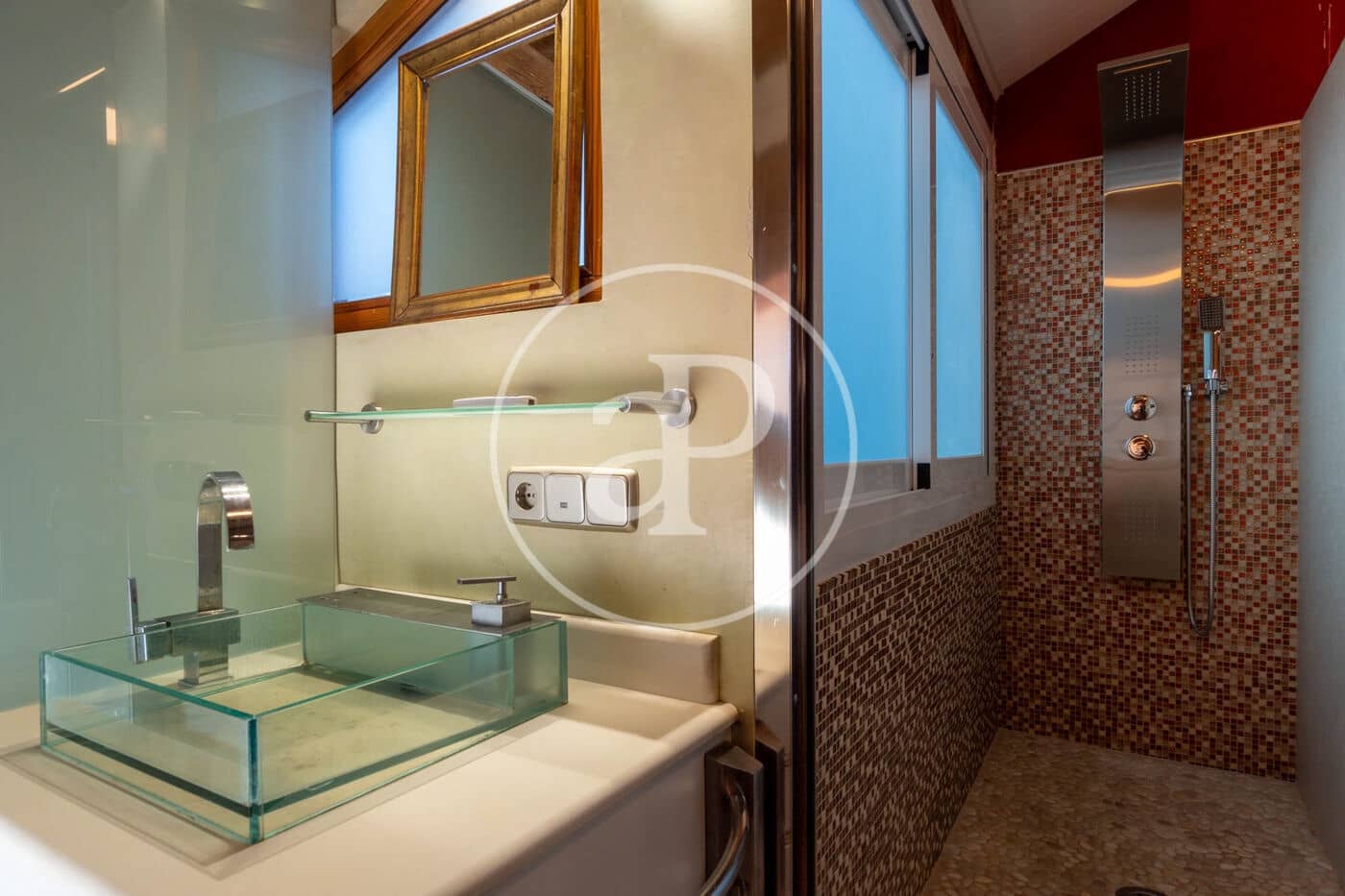 2 slaapkamer Appartement te huur in Palma de Mallorca - € 1.650 (Ref: 8999837)