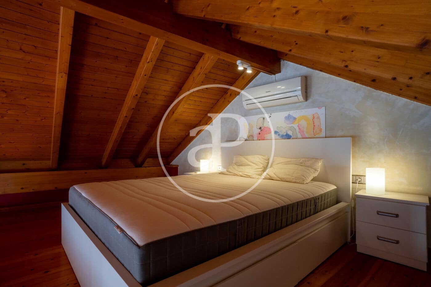 2 slaapkamer Appartement te huur in Palma de Mallorca - € 1.650 (Ref: 8999837)