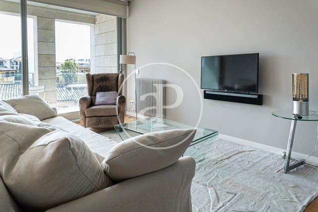 3 bedroom Apartment for rent in Sant Jaume, Palma de Mallorca - € 4,000 (Ref: 8999872)