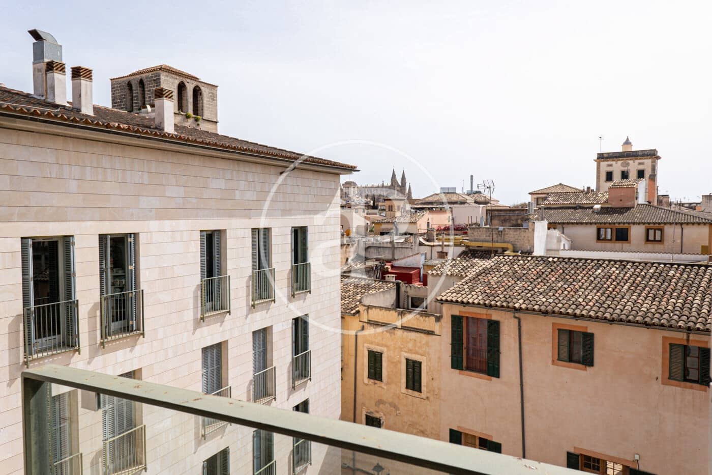 3 soveværelse Lejlighed til leje i Palma de Mallorca - € 4.000 (Ref: 8999872)