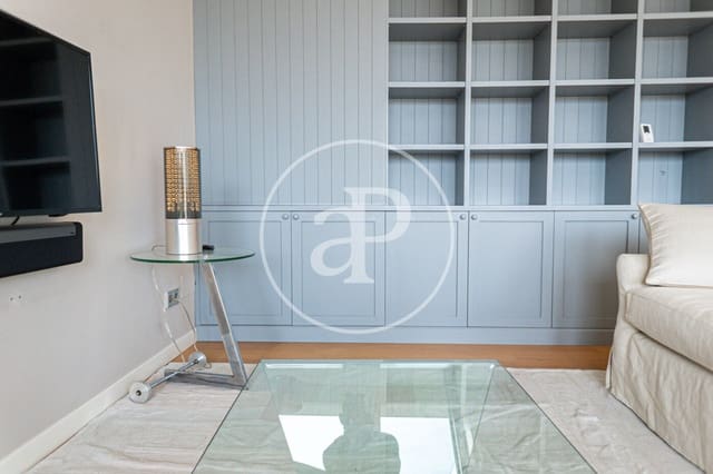 3 bedroom Apartment for rent in Sant Jaume, Palma de Mallorca - € 4,000 (Ref: 8999872)