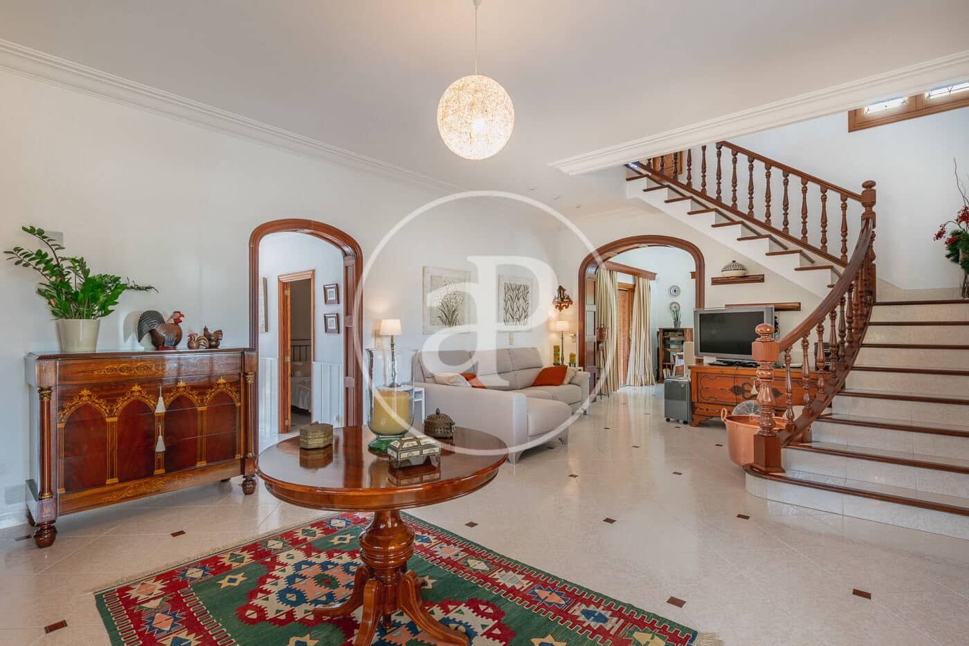 6 soveværelse Villa til salg i Sant Joan med swimmingpool - € 1.495.000 (Ref: 8999874)