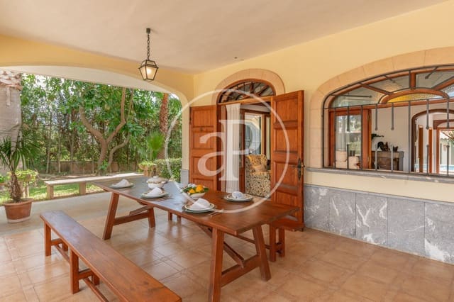 6 soveværelse Villa til salg i Sant Joan med swimmingpool - € 1.495.000 (Ref: 8999874)