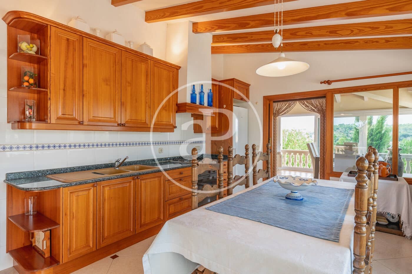 6 soveværelse Villa til salg i Sant Joan med swimmingpool - € 1.495.000 (Ref: 8999874)