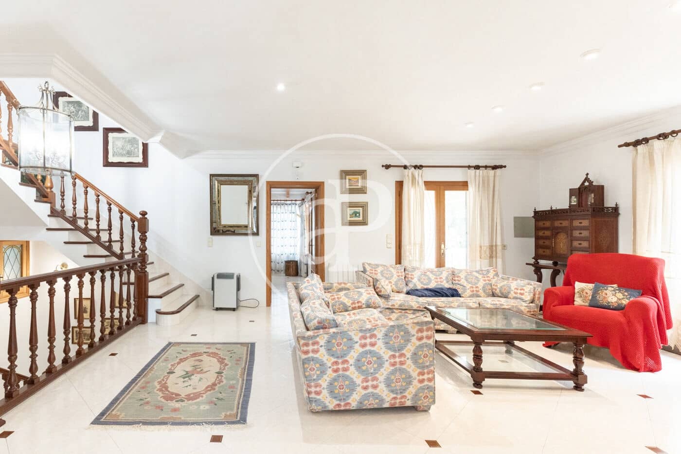 6 soveværelse Villa til salg i Sant Joan med swimmingpool - € 1.495.000 (Ref: 8999874)