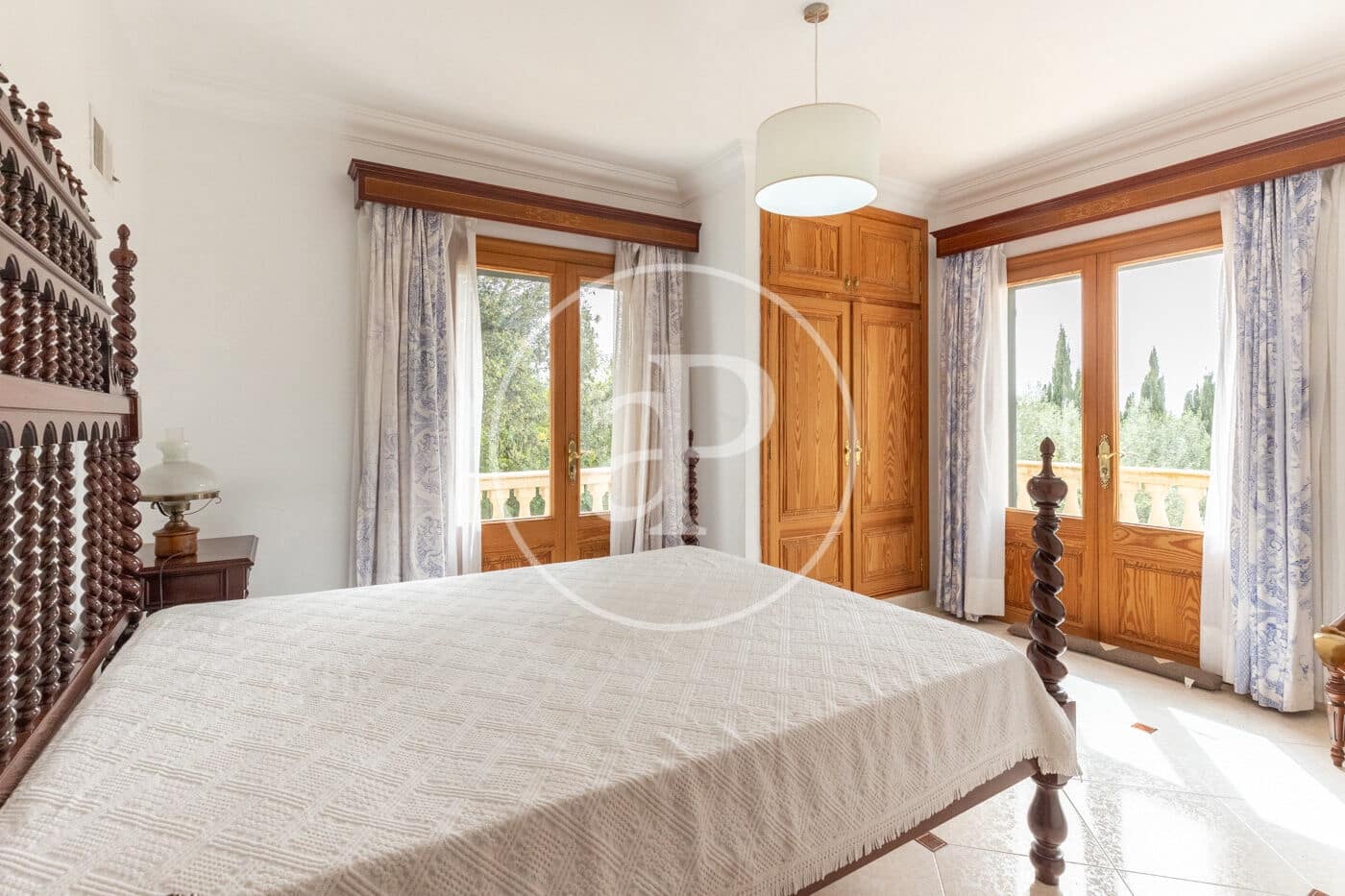 6 soveværelse Villa til salg i Sant Joan med swimmingpool - € 1.495.000 (Ref: 8999874)