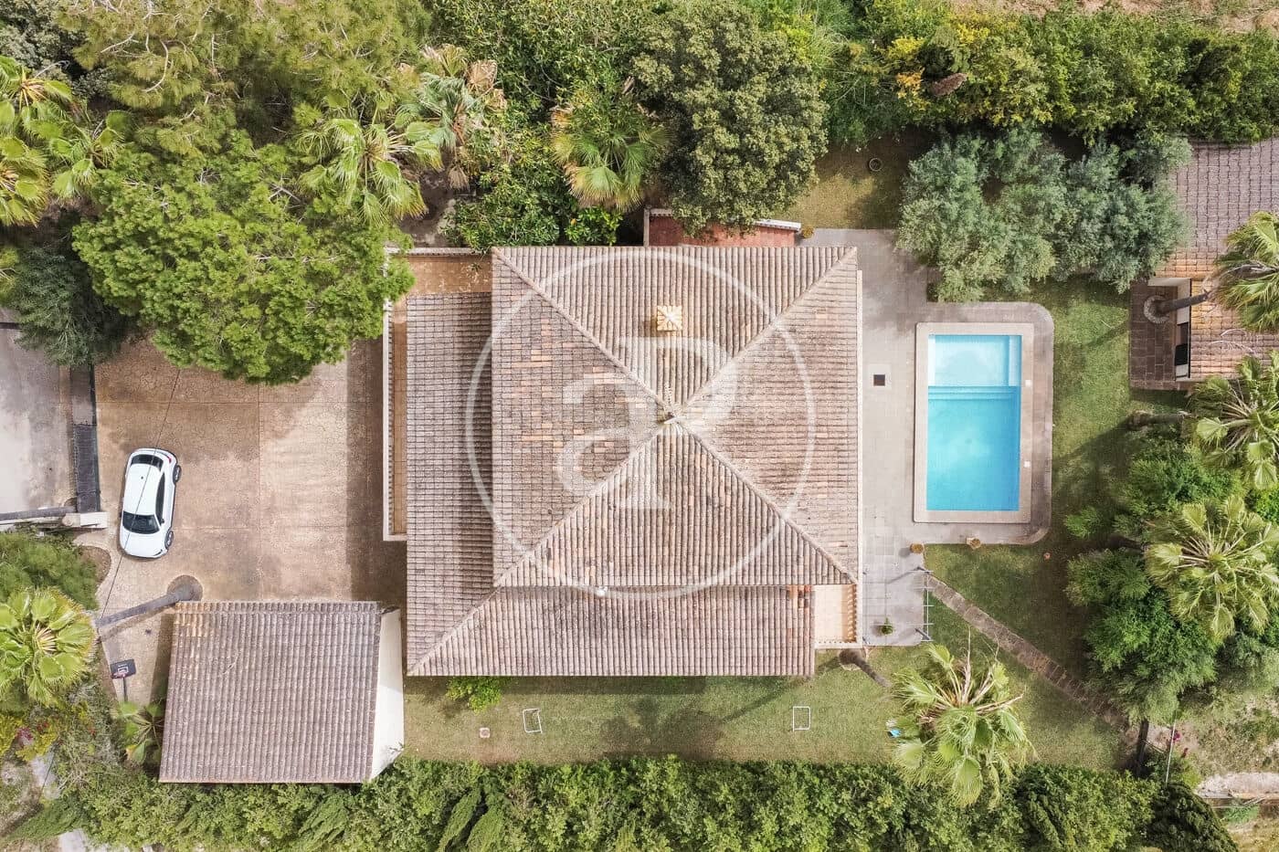 6 soveværelse Villa til salg i Sant Joan med swimmingpool - € 1.495.000 (Ref: 8999874)