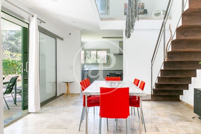 4 bedroom Villa for rent in Pollensa / Pollença with pool - € 2,600 (Ref: 8999880)