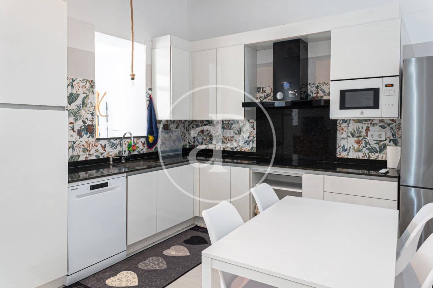 3 soveværelse Lejlighed til leje i Palma de Mallorca - € 2.000 (Ref: 8999883)