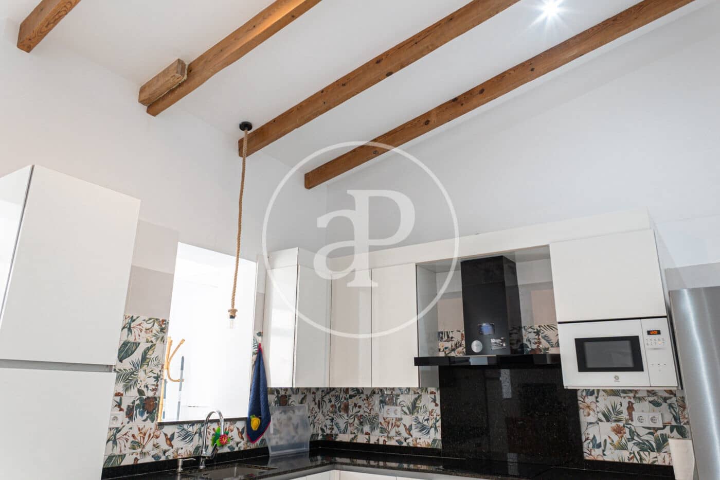 3 soveværelse Lejlighed til leje i Palma de Mallorca - € 2.000 (Ref: 8999883)